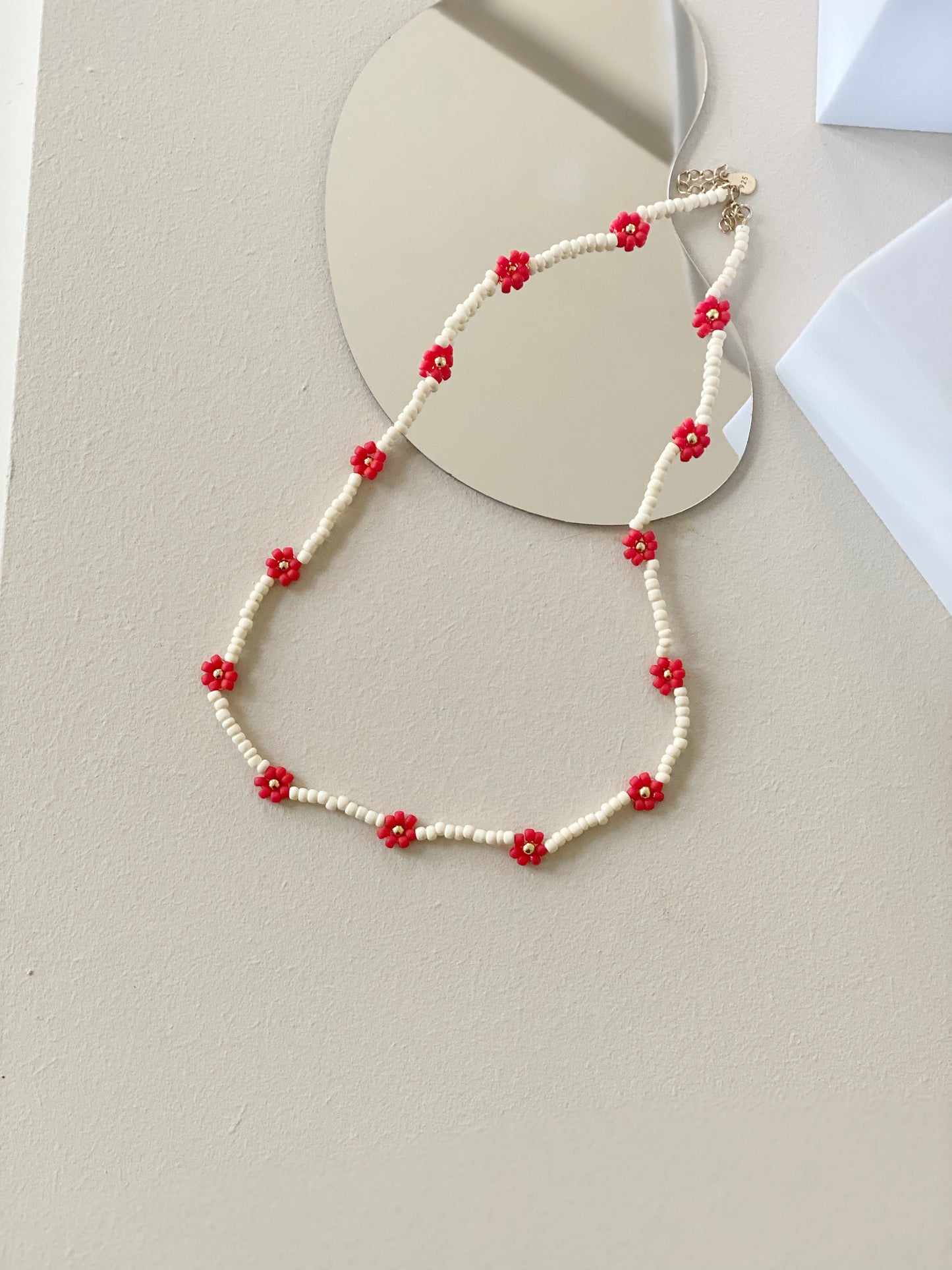 'Poppy love' necklace