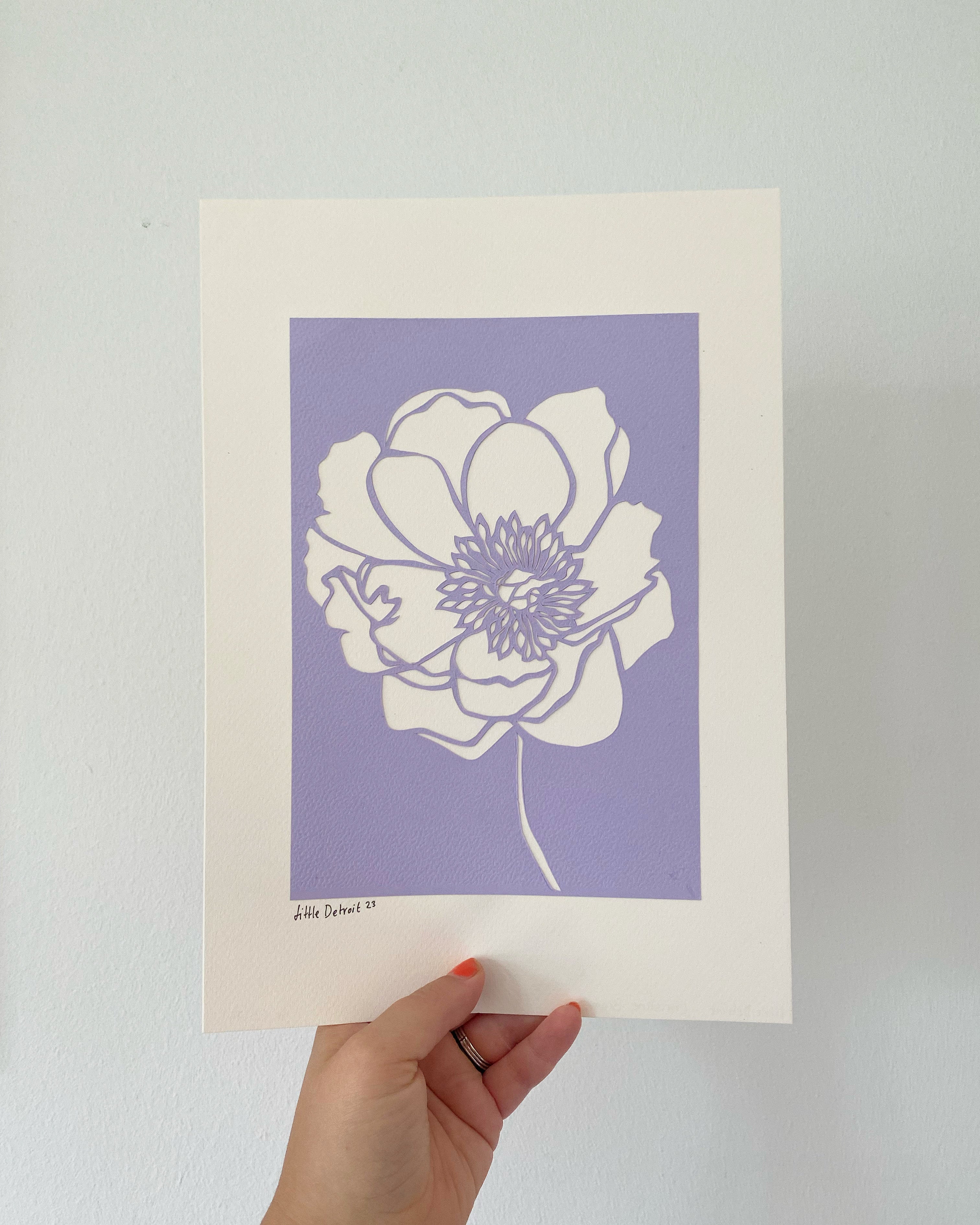 A4 papercut lilla blomst