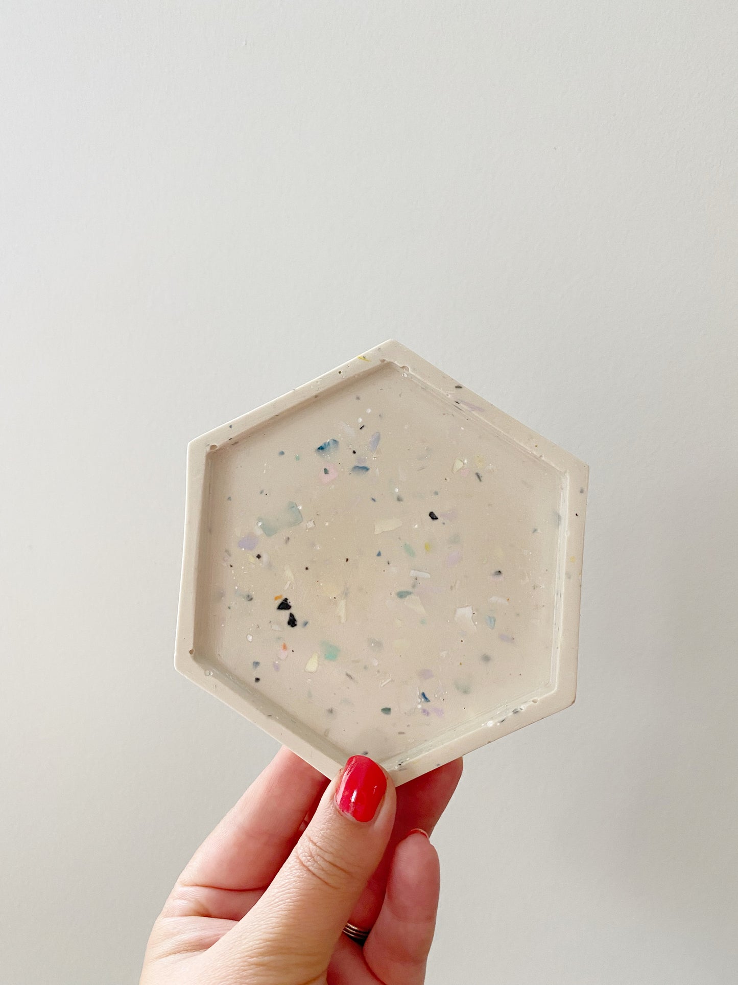 Hexagon dish/jewellery sand/terrazzo